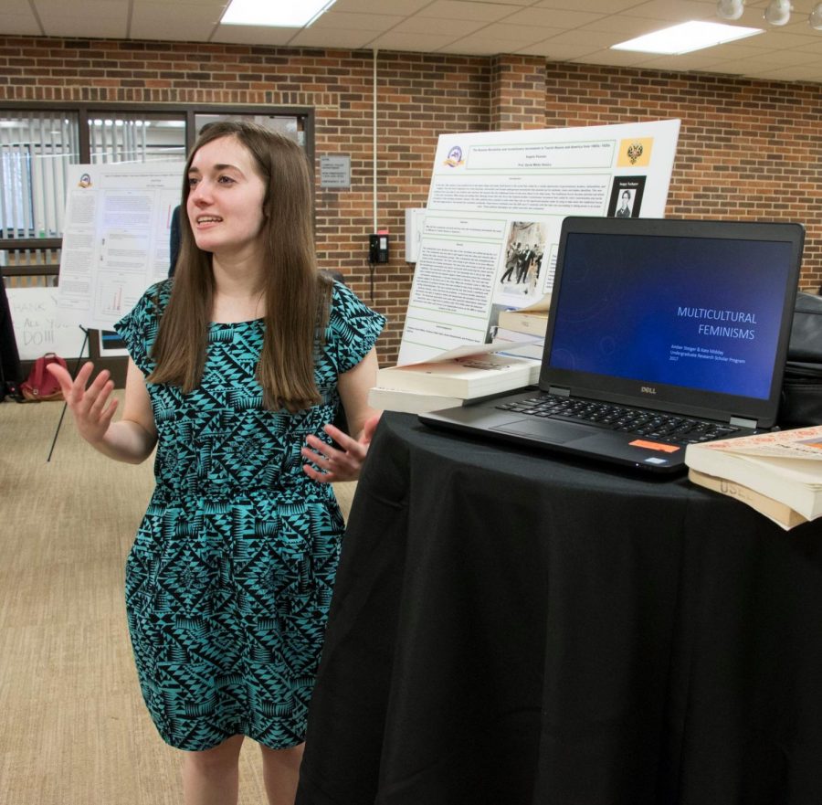 Amber Steiger presents her research at the Undergraduate Student Consortium last spring 