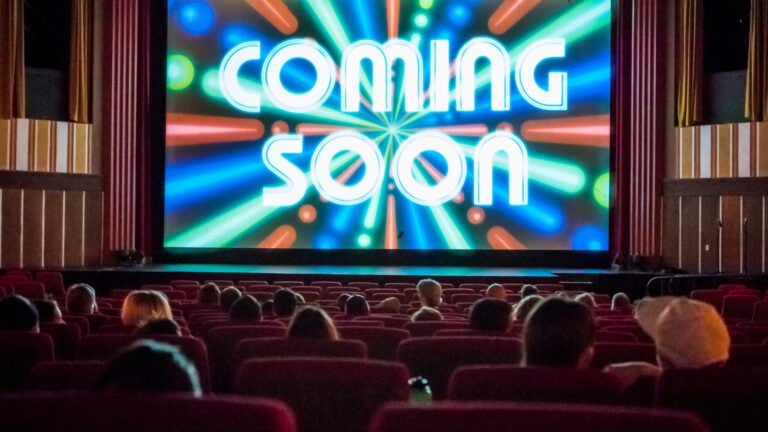 Connecticut weighs theater time rule